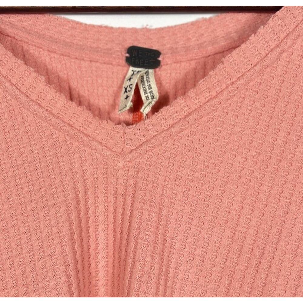WE THE FREE Cozy thermal waffle knit leopard print cuff thermal top Orange XS - Picture 5 of 14